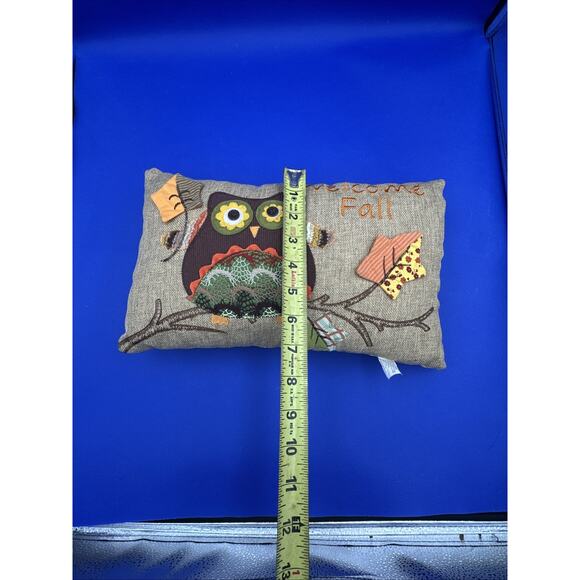 Retro Owl Pillow Embroidered "Welcome Fall" Burlap Cottage Boho Autumn Decor - Picture 8 of 9